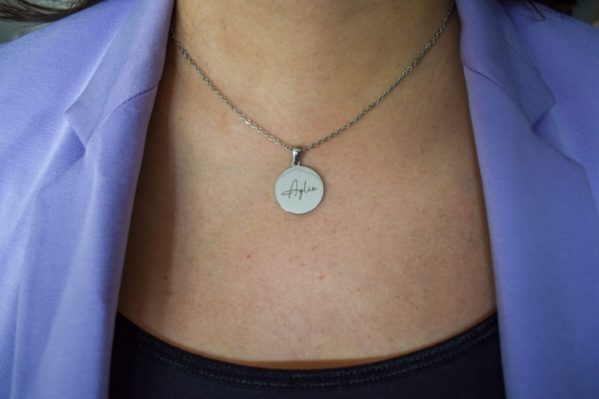 Charlery Graveerbare Ketting Munt Naam zilver Aylin